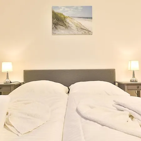 Windflüchter - Bucht Prerow